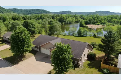103  Sand Lake Ct #105, Stoddard, WI 54658 - Photo 2
