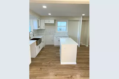 2040  Jay Eye See Ave, Racine, WI 53403 - Photo 10