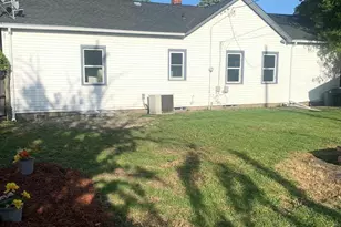 2040 Jay Eye See Ave, Racine, WI 53403 - Photo 36