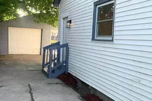 2040 Jay Eye See Ave, Racine, WI 53403 - Photo 32