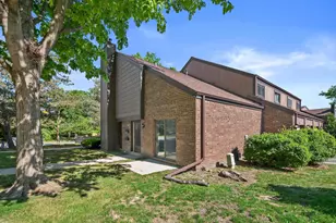 8606 N Servite Dr, Milwaukee, WI 53223 - Photo 20