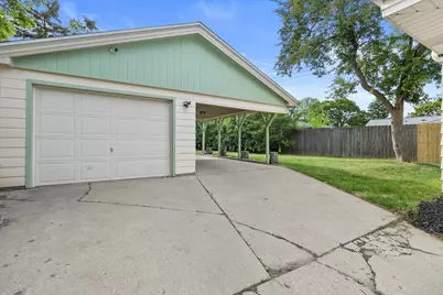 3319 S 86 St, Milwaukee, WI 53227 - Photo 22