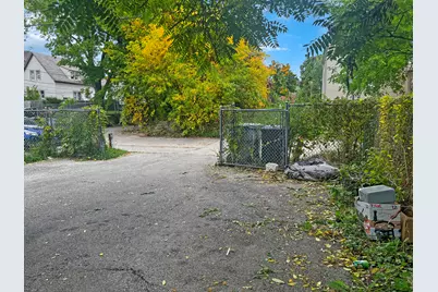 2914 N 30th St, Milwaukee, WI 53210 - Photo 16