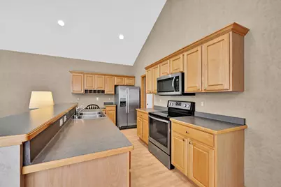 2815  Edwards St #C, East Troy, WI 53120 - Photo 10