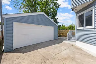 2451 N 58th St, Milwaukee, WI 53210 - Photo 26