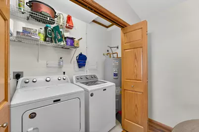 855  Lannon Ter #1502, Racine, WI 53406 - Photo 16
