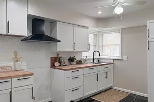 5879 N 29th St, Milwaukee, WI 53209 - Photo 8