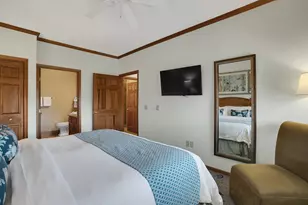 101 Osthoff Ave, Elkhart Lake, WI 53020 - Photo 16