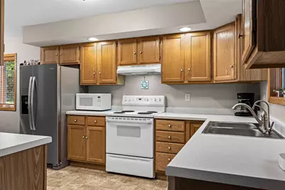 405 S Grant St, Houston, MN 55943 - Photo 10