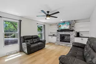 1241 Riverton Dr, Mukwonago, WI 53149 - Photo 6
