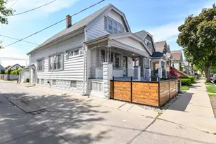 2259 S 17th St, Milwaukee, WI 53215 - Photo 2