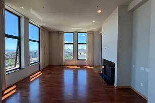 320 E Buffalo St, Milwaukee, WI 53202 - Photo 2