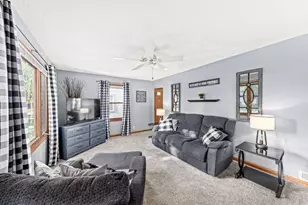 187 N 91st St, Milwaukee, WI 53226 - Photo 2