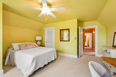 140 W Good Hope Rd, Glendale, WI 53217 - Photo 22