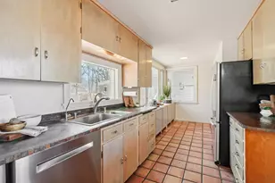 1009 Spring Valley Rd, Burlington, WI 53105 - Photo 12