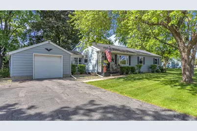 860  Forest Ave, Fond du Lac, WI 54935 - Photo 1
