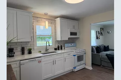 3805 W Kaul Ave, Milwaukee, WI 53209 - Photo 4
