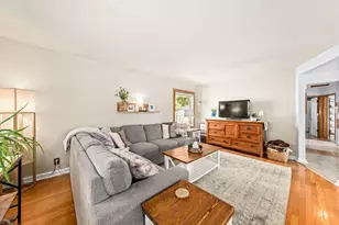 5848 N 114th St, Milwaukee, WI 53225 - Photo 8