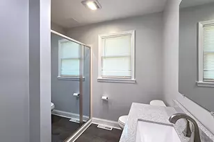 4445 S Burrell St, Milwaukee, WI 53207 - Photo 18