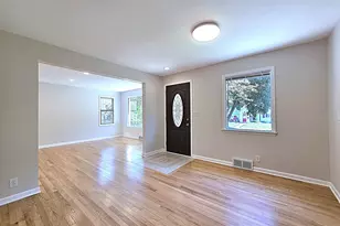 4445 S Burrell St, Milwaukee, WI 53207 - Photo 10