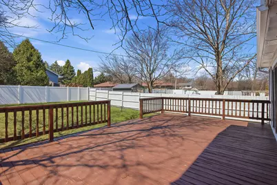 7944  Cooper Rd, Pleasant Prairie, WI 53142 - Photo 38
