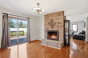 7944 Cooper Rd, Pleasant Prairie, WI 53142 - Photo 6
