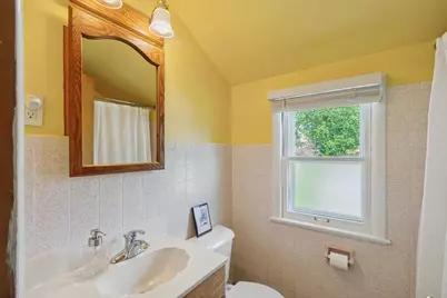 820 E Silver Spring Dr, Whitefish Bay, WI 53217 - Photo 26
