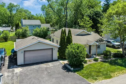 4214  Poplar Dr, Delavan, WI 53115 - Photo 2