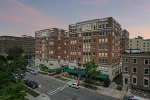 1028 E Juneau Ave, Milwaukee, WI 53202 - Photo 1