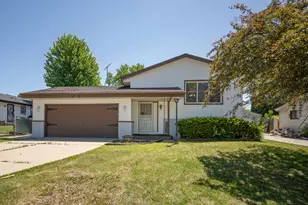 7821 W Hustis St, Milwaukee, WI 53223 - Photo 22