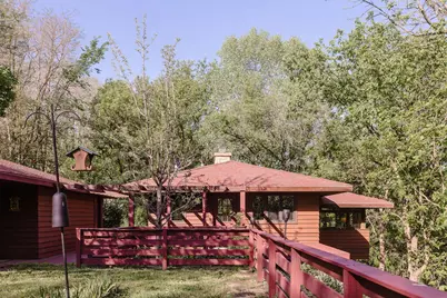 111  Old Darlington Rd, Mineral Point, WI 53565 - Photo 24