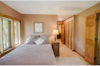 111  Old Darlington Rd, Mineral Point, WI 53565 - Photo 14