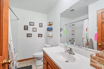 1037  Carriage Ct #1039, Palmyra, WI 53156 - Photo 16