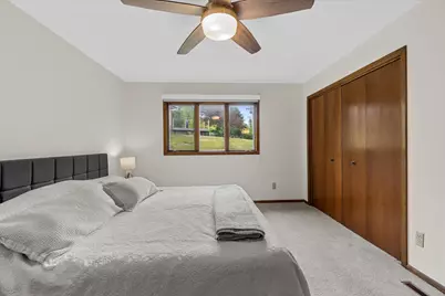 3560  Goetz Dr, Brookfield, WI 53005 - Photo 40