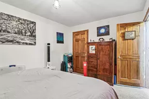 W233N6045 Teakwood Ct, Sussex, WI 53089 - Photo 12