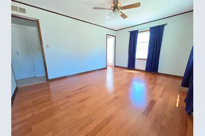1043  Birchwood Dr, West Bend, WI 53095 - Photo 2