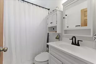 1614 S 22nd St, Sheboygan, WI 53081 - Photo 10