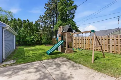 1614 S 22nd St, Sheboygan, WI 53081 - Photo 36