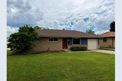 3859 E Whittaker Ave, Cudahy, WI 53110 - Photo 2