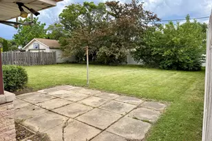 3859 E Whittaker Ave, Cudahy, WI 53110 - Photo 14