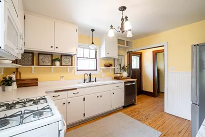 731 E Oklahoma Ave, Milwaukee, WI 53207 - Photo 12