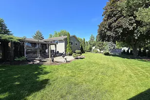 N111W16302 Catskill Ln, Germantown, WI 53022 - Photo 44