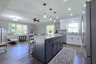 N111W16302 Catskill Ln, Germantown, WI 53022 - Photo 2