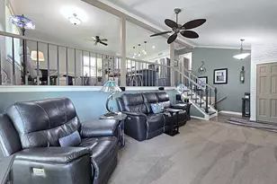 N111W16302 Catskill Ln, Germantown, WI 53022 - Photo 14