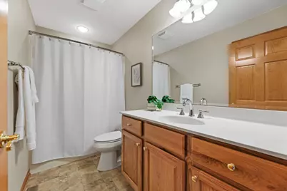 1345  Bluebird Dr, Oconomowoc, WI 53066 - Photo 26