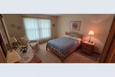 6235 S Creekside Dr #19, Cudahy, WI 53110 - Photo 22
