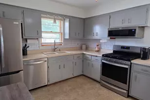 1709 Mercury Cir, Racine, WI 53404 - Photo 14