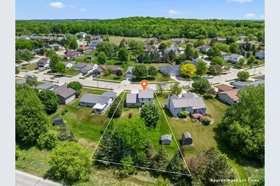 1514  Ravine Forest Dr, West Bend, WI 53090 - Photo 52