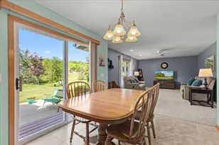 1514 Ravine Forest Dr, West Bend, WI 53090 - Photo 16