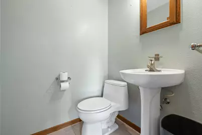 855  Lois Ct, Hartford, WI 53027 - Photo 22